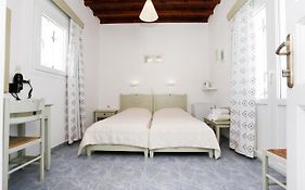 Morfoula'S Studios